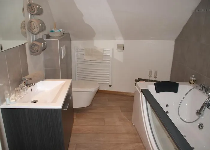 何米尔贝耶住宿加早餐旅馆 住宿加早餐酒店 2*