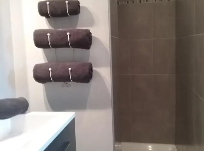 何米尔贝耶住宿加早餐旅馆 住宿加早餐酒店 2*