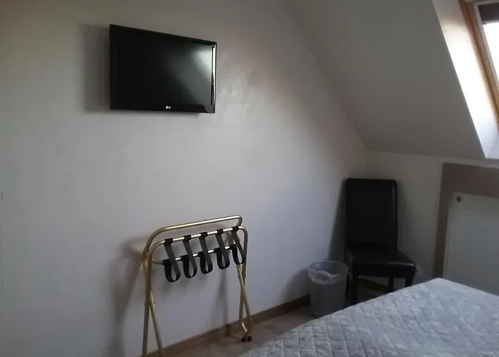 何米尔贝耶住宿加早餐旅馆 2* 尼乌波特